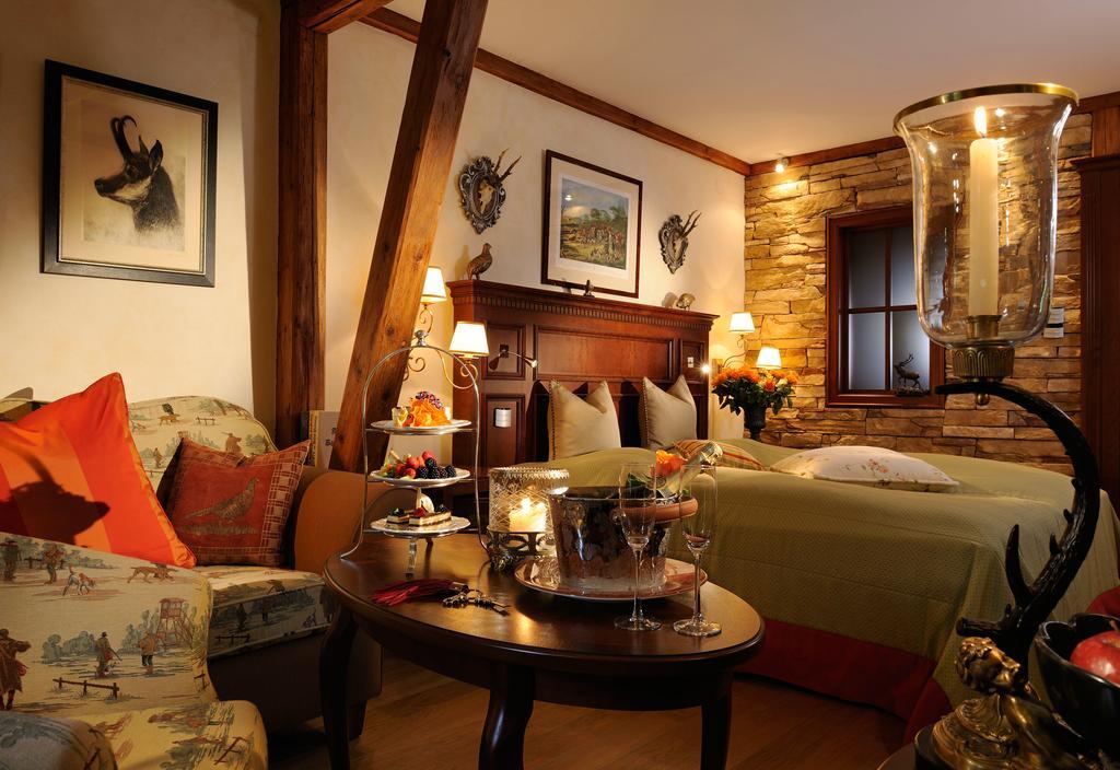 Relais & Chateaux Jagdhof Glashuette Бад-Ласфе Номер фото